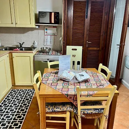 Apartment Small Paradise